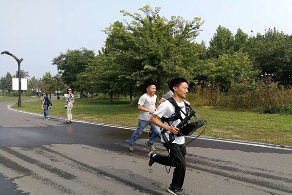 201709221506044756413 201709221506044756413