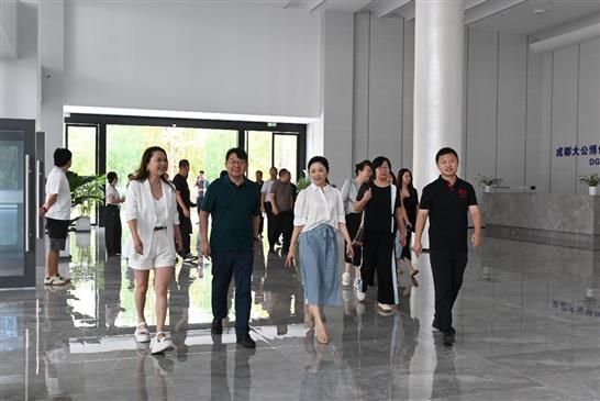 甘肃省工信厅、四川省经信厅领导莅临大公博创调研交流